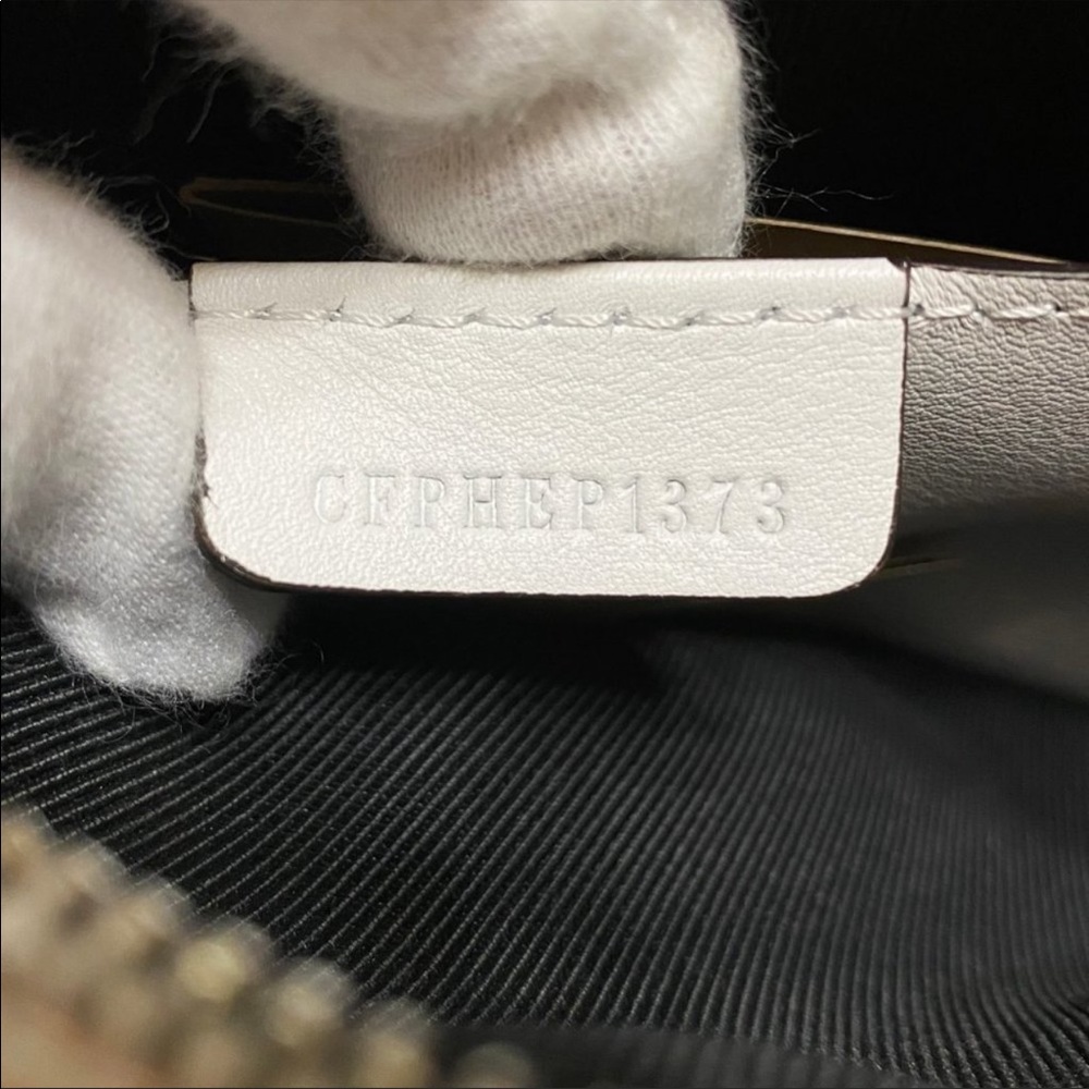 NEW 💕Burberry vintage check camera bag 💕 - Picture 6 of 9